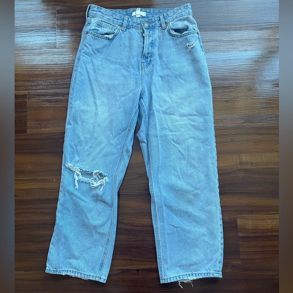 H&M 10 Straight Distressed Light Blue Jeans